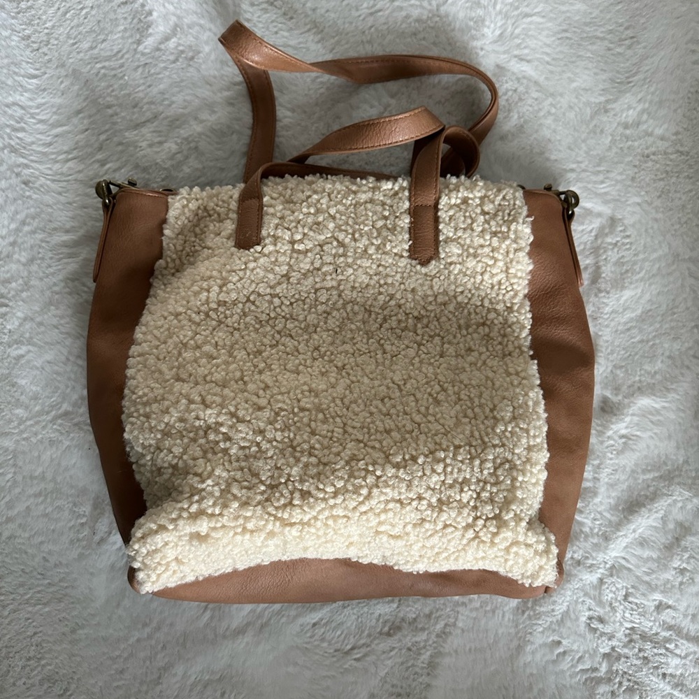 Universal Thread Sherpa Faux Leather Handbag Brown Zipper Closure
